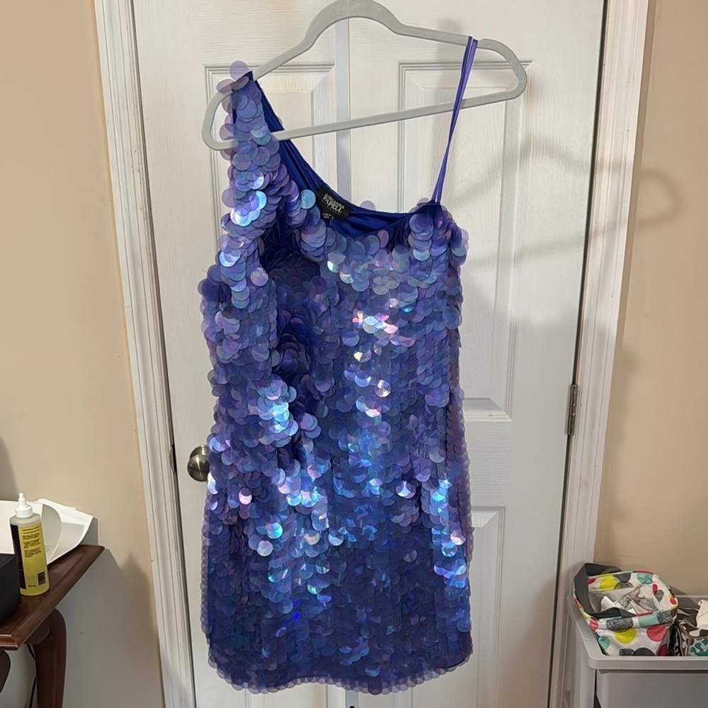 Adrianna Papell Purple one shoulder Sequin Dress Y2K - Picture 2 of 7